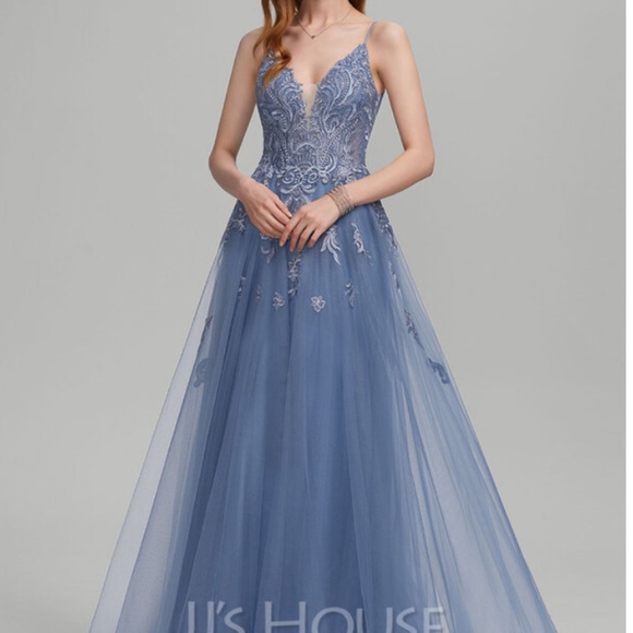 Wedding Prom Dress Gown - Picture 4 of 11